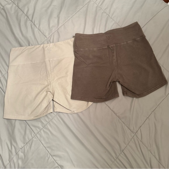 BEIGE ANDT TAUPE TNA BIKER SHORT SET OF 2 - Picture 4 of 4